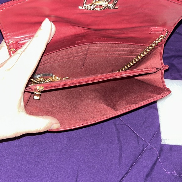 NWT Badgley Mischka Crossbody with Diamond Quilting - Picture 4 of 9